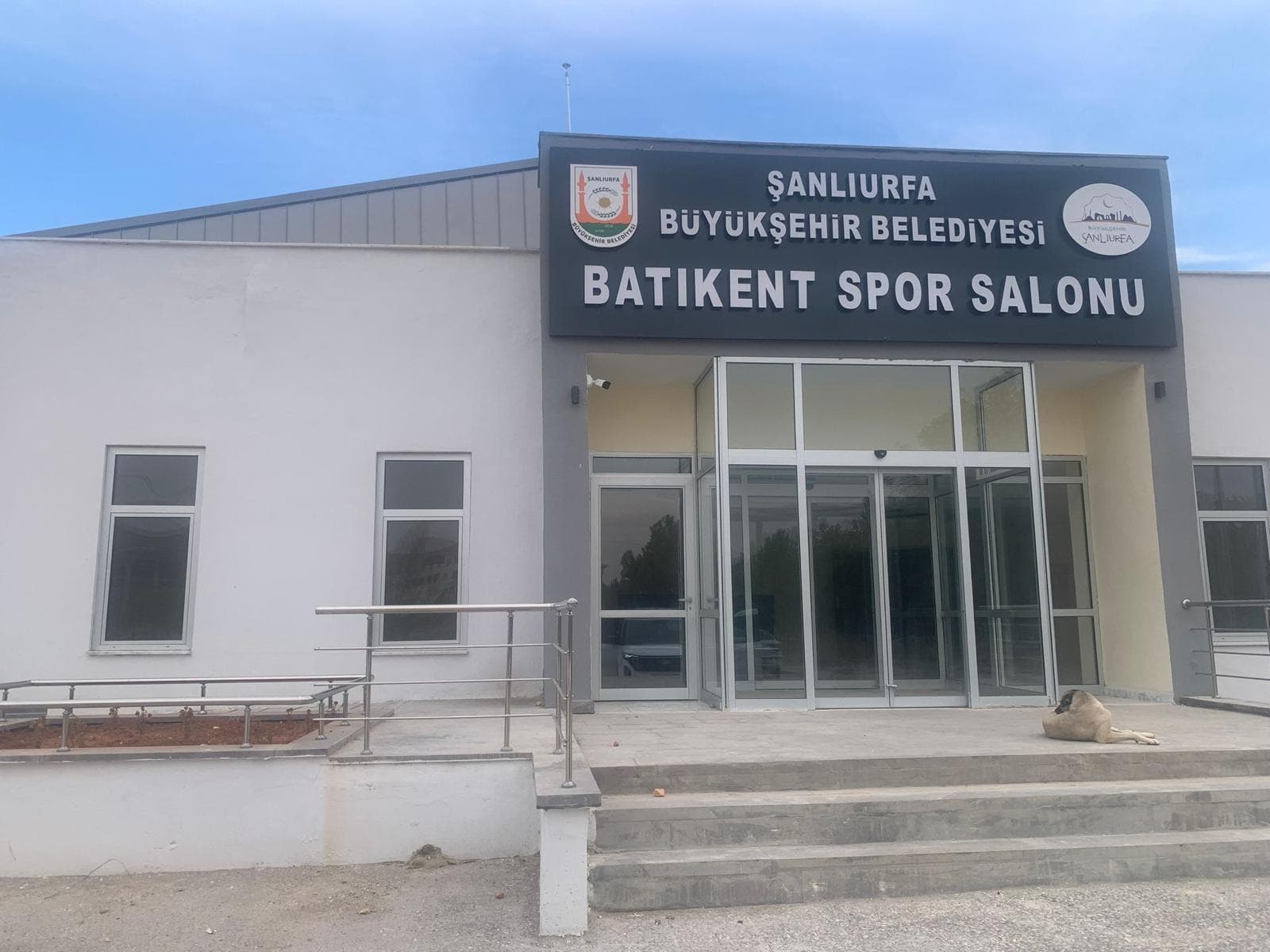 EYYÜBİYE BATIKENT SPOR SALONU